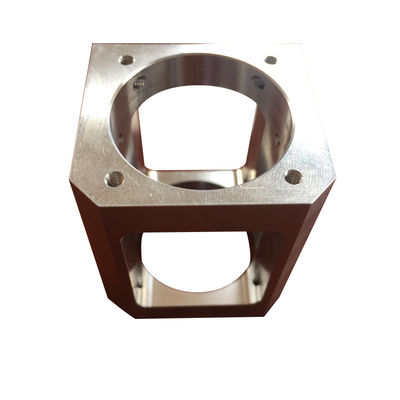 ส่วนสํารองรถยนต์ CNC Milling สําหรับความต้องการของลูกค้าที่แตกต่างกัน